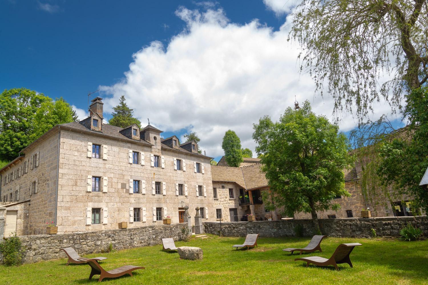 La Maison De Maitre - Domaine De Coulagnettes Serverette Buitenkant foto